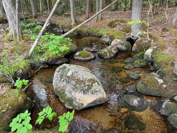 512 Deer Hill Road, Tamworth, NH 03886