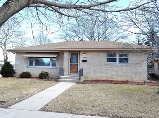 1943 Mars Ave, Racine, WI 53404