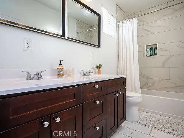 423 E Stuart Ave — Photo 27