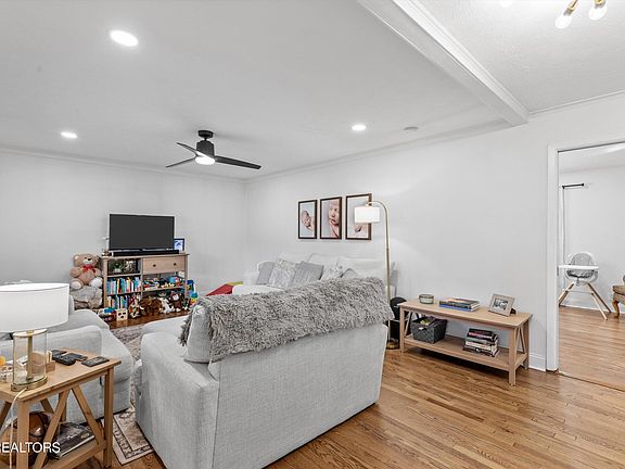 5th image of 1024 Lancewood Dr