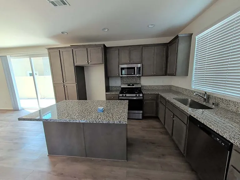 295 Fuerte Dr — Photo 3
