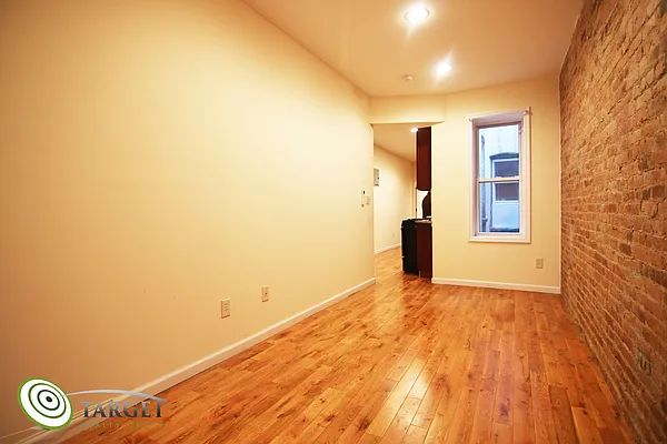 Rented by Target Realty Group | media 1