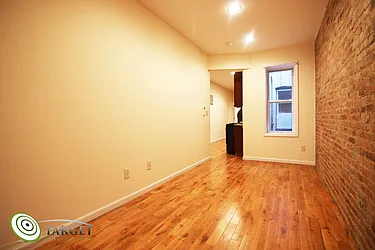 Rented by Target Realty Group