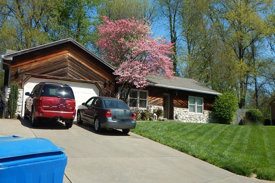 1st image of 5633 Gardenia Dr