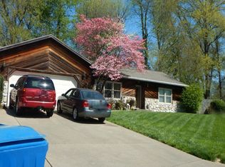 5633 Gardenia Dr, Newburgh, IN 47630