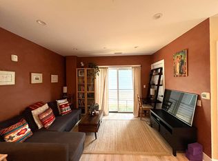 1016 17th Pl NE APT 102, Washington, DC 20002