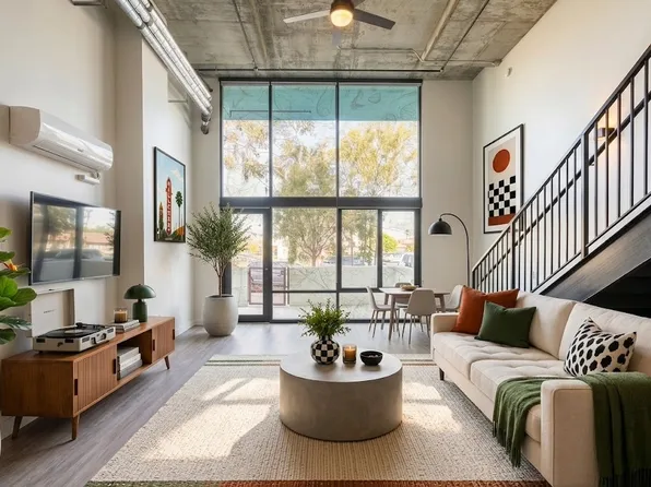 Evoc Hillcrest, 3935 Normal St APT 311, San Diego, CA 92103