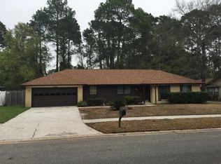 1567 Chelsea Pl, Orange Park, FL 32073