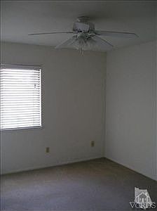 4th image of 2452 Chandler Ave Unit 4