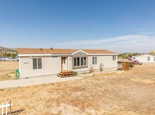 956 Spring Valley Pkwy, Spring Creek, NV 89815