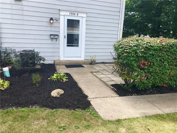 7350 Foxmill Rd Unit D, Mentor, OH 44060