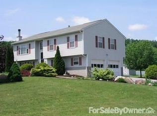 2 Cider Mill Dr, Wantage, NJ 07461