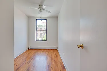 Rented by Brooklyn Heights Real Estate Inc