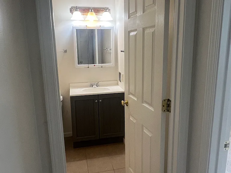 1181 S Buchanan St — Photo 15