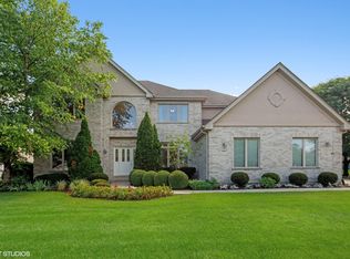 6887 Fieldstone Dr, Burr Ridge, IL 60527