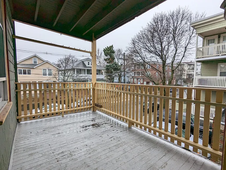 4 Edgar Ct #2 — Photo 21