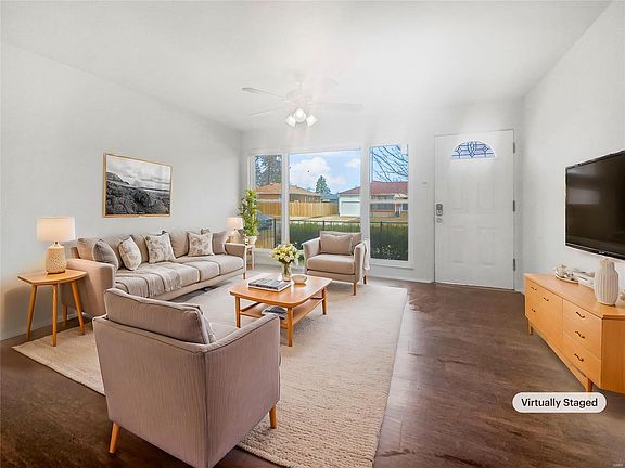 3rd image of 4224 Colvin Dr