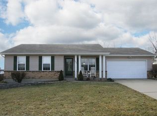 6350 Sprucefield Dr, O'Fallon, MO 63368