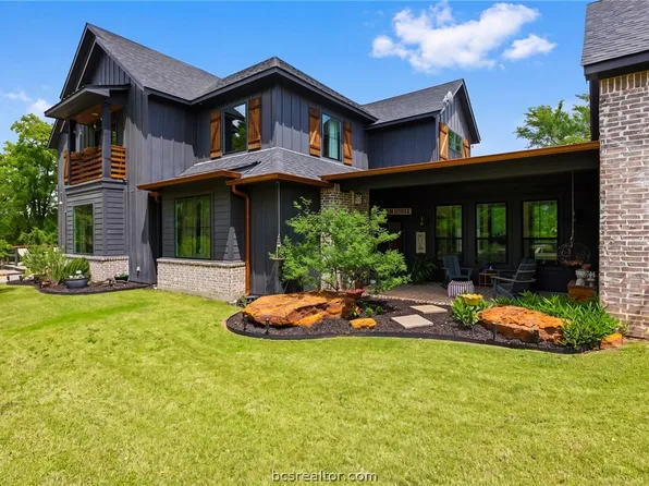 215 Woodforest Ln, Franklin, TX 77856