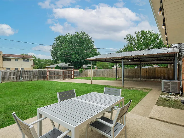 11259 Drummond Dr — Photo 39
