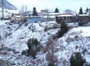 102 Main St #B, Gardiner, MT 59030