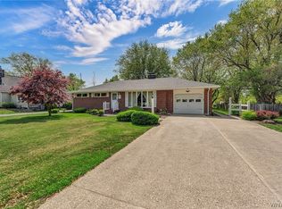 74 Stutzman Rd, Bowmansville, NY 14026