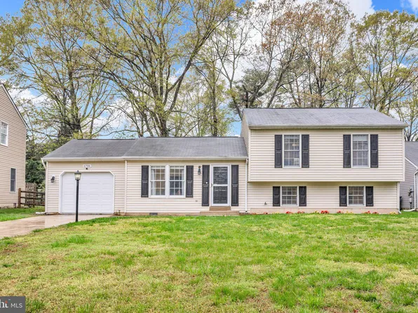 6706 Manatee Ct, Waldorf, MD 20603