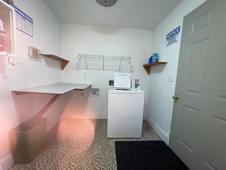 9738 SE 42nd Ave #2 — Photo 29