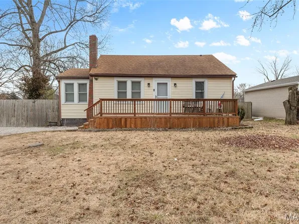 44 Dugger St, East Alton, IL 62024