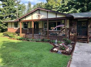 6935 Weber Dr, Port sanilac, MI 48469