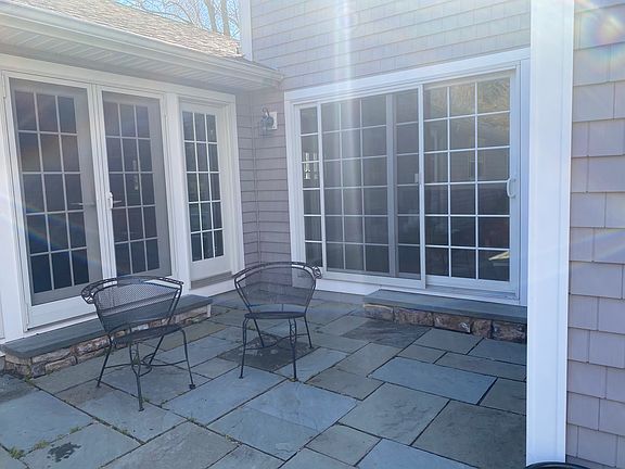 Outdoor Breakfast Area