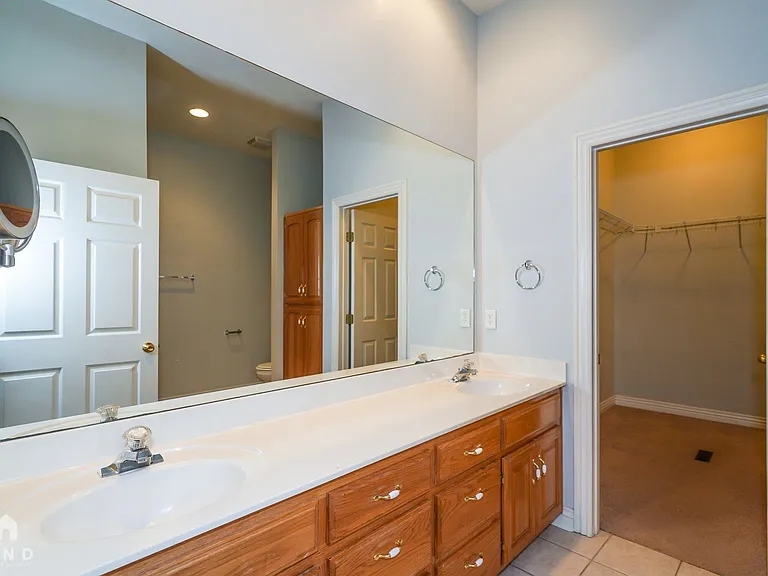 3253 Kickapoo Ave — Photo 13