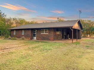 912 S Manilla Ave, Geary, OK 73040