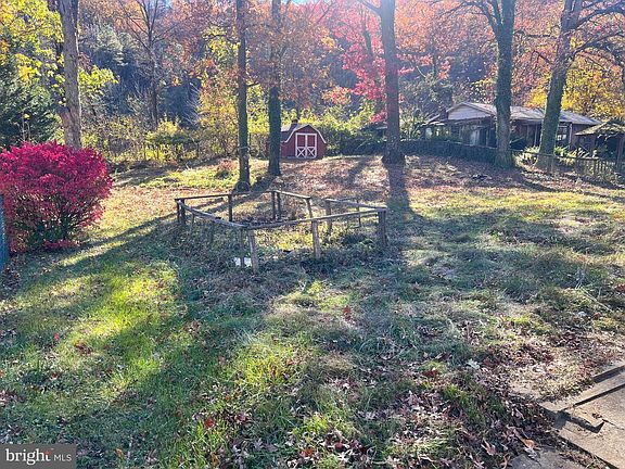 5th image of 1074 Braddock Rd