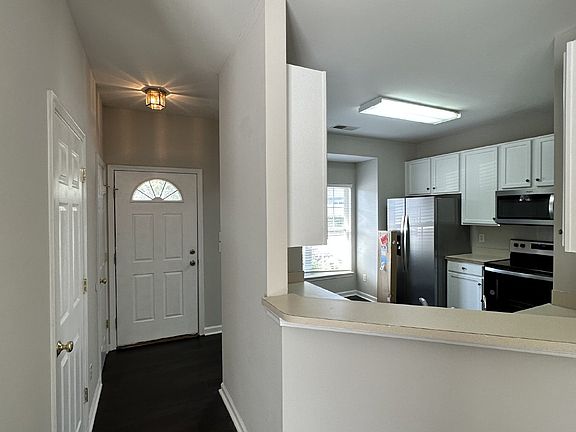 3rd image of 3431 Calpella Ct