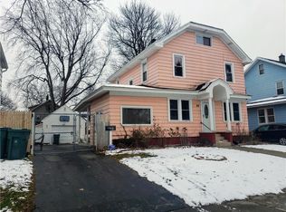 69 McCall Rd, Rochester, NY 14615