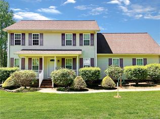 2832 Cabin Creek Dr, Catawba, NC 28609