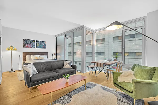 Sold by Corcoran | media 3