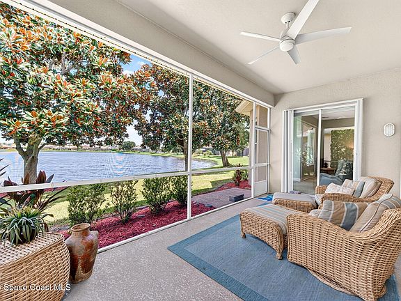 3rd image of 1396 Clubhouse Dr