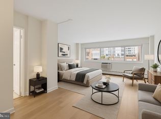 2101 Chestnut St APT 326, Philadelphia, PA 19103