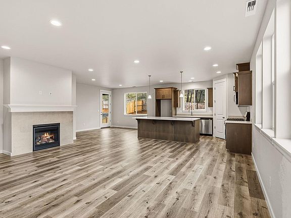 5th image of 669 Old Waverly Way #20