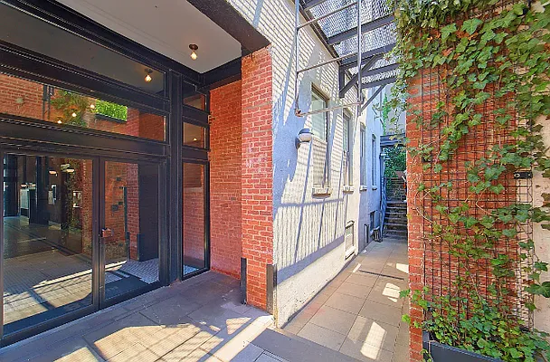 Rented by Living New York | media 11