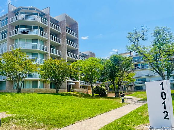 4th image of 1000 Guadalupe St #4B