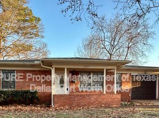 1607 Briarwood Blvd, Arlington, TX 76013