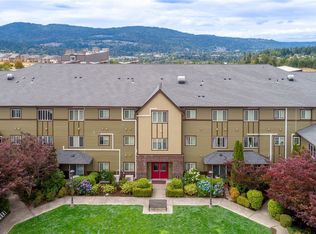 973 NE Ingram St #A303, Issaquah, WA 98029