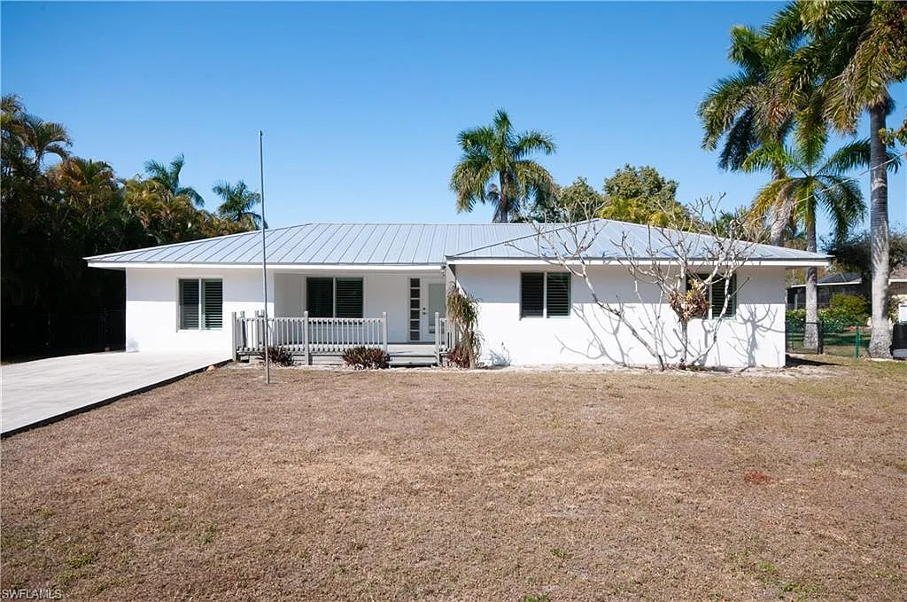 3 bed, 2.0 bath, 1663 sqft, $4,200 — Photo 1