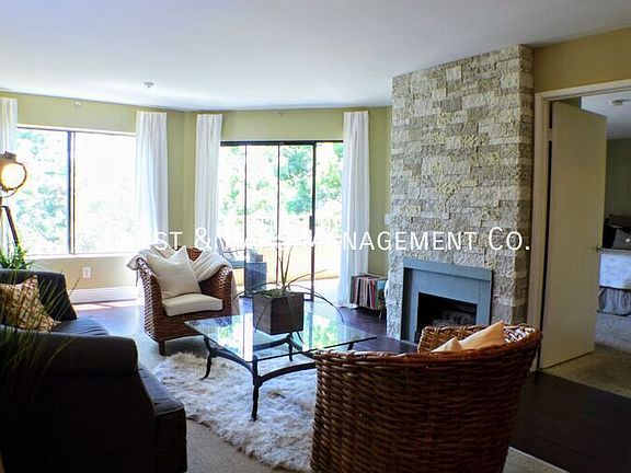 4th image of 550 Orange Ave Unit 243