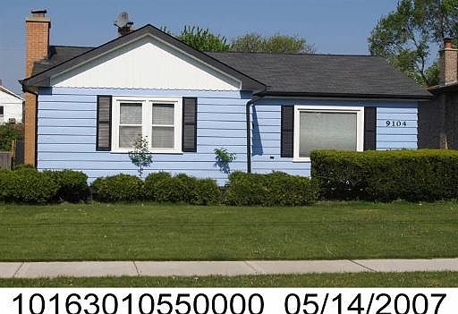 1st image of 9104 N Linder Ave