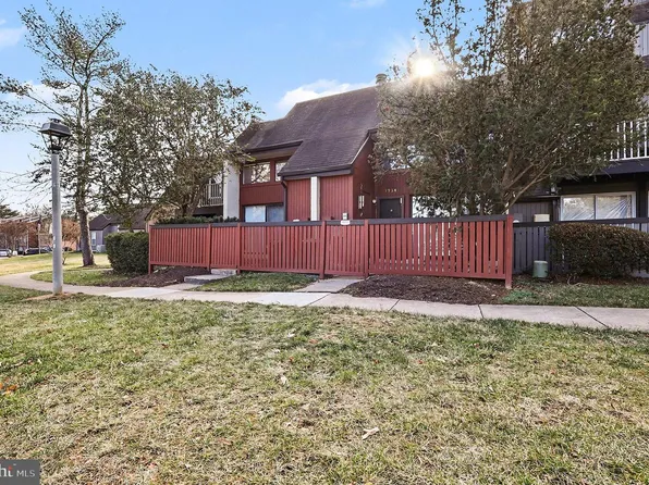 3936 Woodhue Pl #21, Alexandria, VA 22309