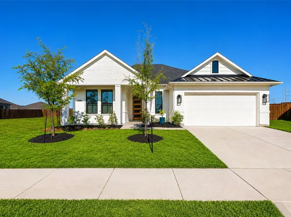 3904 Felicity Ln, Denton, TX 76207